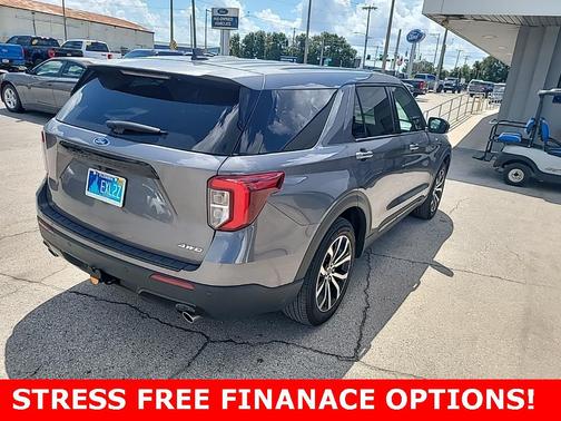 2022 Ford Explorer ST-Line