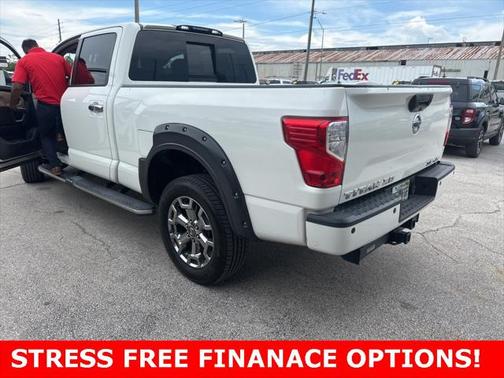 2018 Nissan Titan XD SL