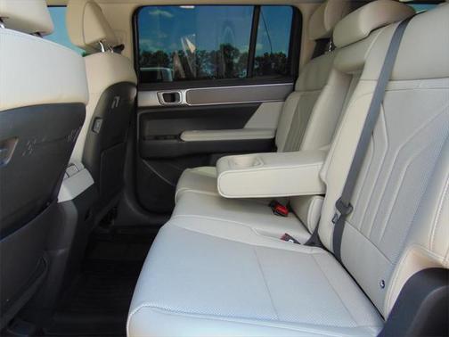 2025 Hyundai SANTA FE SEL 2.4