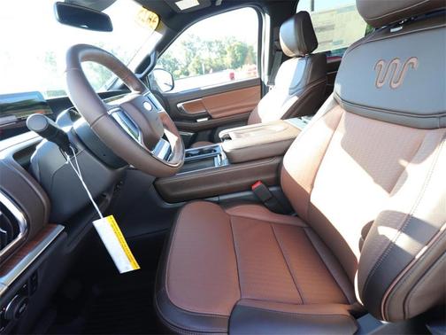 2025 Ford Expedition King Ranch