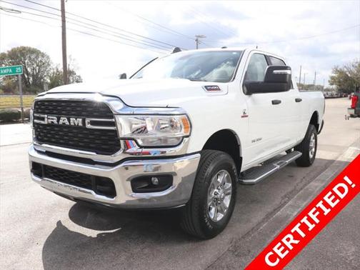2023 RAM 3500 Big Horn Crew Cab 4x4 6'4' Box