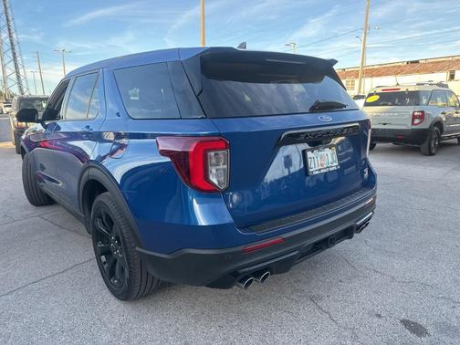 2022 Ford Explorer ST
