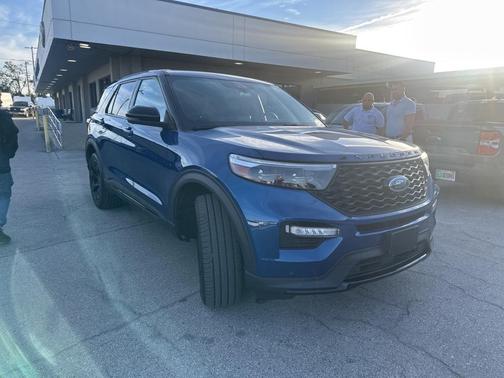 2022 Ford Explorer ST