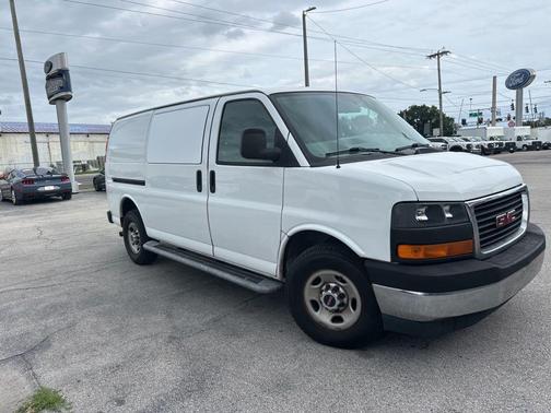 Summit White 2017 GMC Savana 2500 Work Van