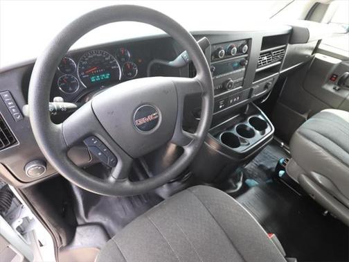 2022 GMC Savana 2500 Work Van