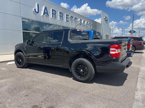 Shadow Black 2025 Ford Maverick XL