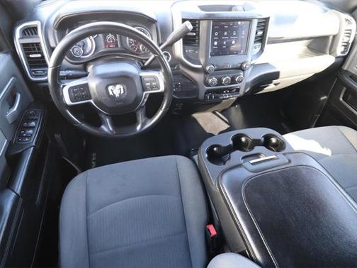 2022 RAM 2500 Big Horn Crew Cab 4x4 6'4' Box