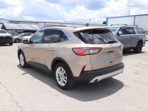 Desert Gold Metallic 2020 Ford Escape SE