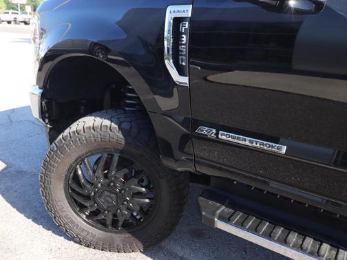 Agate Black Metallic 2022 Ford F-350 Lariat