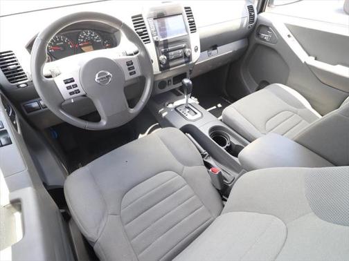 2021 Nissan Frontier S