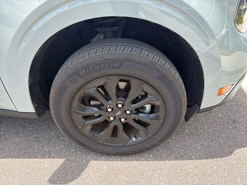 Cactus Gray 2024 Ford Maverick XLT
