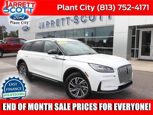 Pristine White Metallic Tri-Coat 2025 Lincoln Corsair Premiere