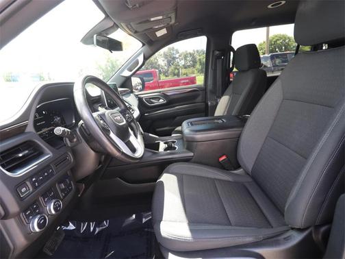 2022 GMC Yukon XL SLE