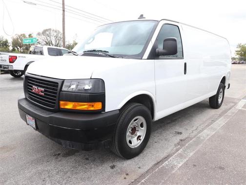 2023 GMC Savana 2500 Work Van