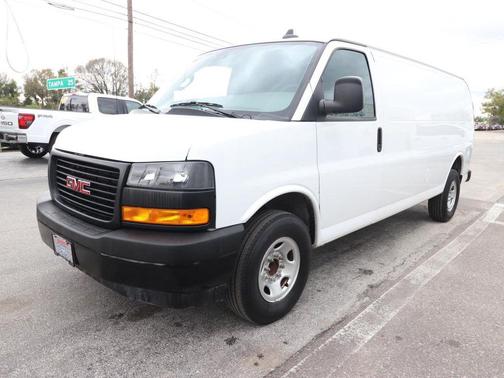 2023 GMC Savana 2500 Work Van