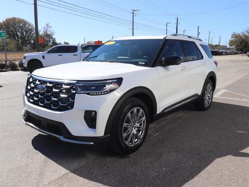 2026 Ford Explorer Platinum