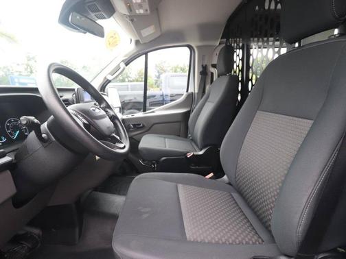 Oxford White 2025 Ford Transit-250 Base