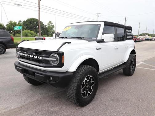 2023 Ford Bronco Outer Banks