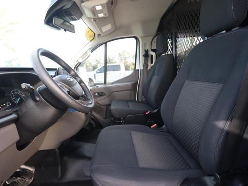 Oxford White 2024 Ford Transit-250 Base