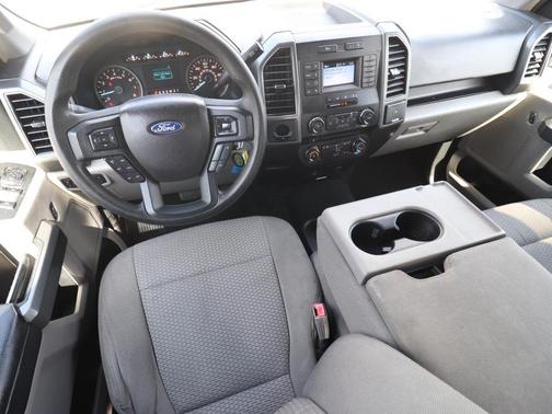 Oxford White 2018 Ford F-150 XLT