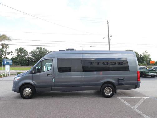 Selenite Grey Metallic 2022 Mercedes-Benz Sprinter 4500 High Roof V6