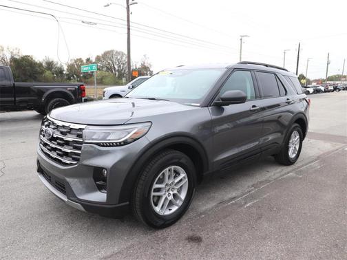 2026 Ford Explorer Active w/200A Pkg