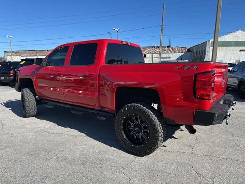 2018 Chevrolet Silverado 1500 2LT