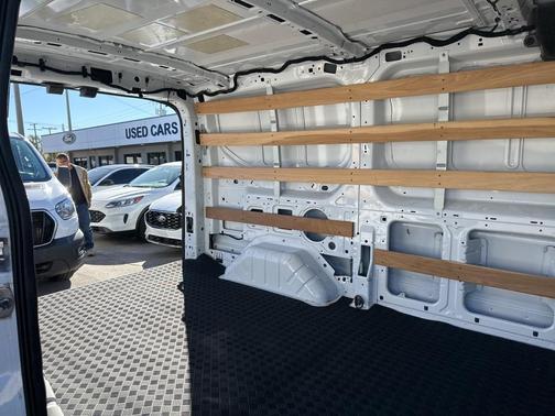 2024 Ford Transit-250 Base