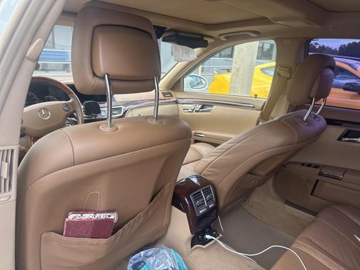 2009 Mercedes-Benz S-Class 4MATIC