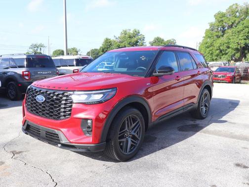 Rapid Red Metallic Tinted Clearcoat 2025 Ford Explorer ST-Line