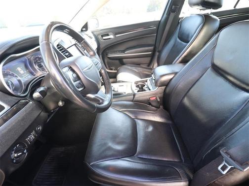 2019 Chrysler 300 Limited