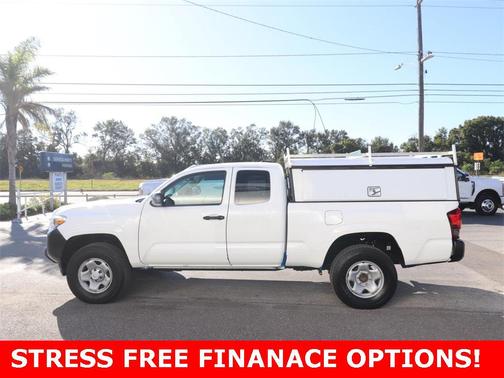 2022 Toyota Tacoma SR