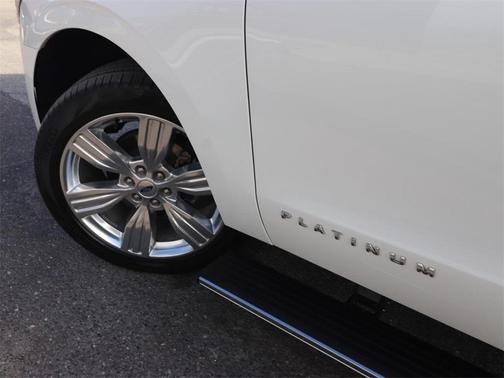 2024 Ford Expedition Platinum