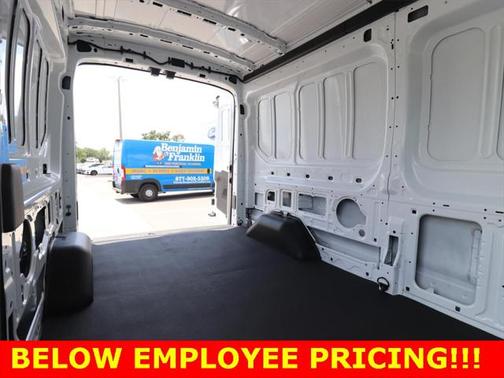 2025 Ford Transit-250 Base