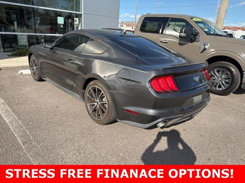 2020 Ford Mustang EcoBoost