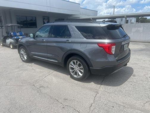 Carbonized Gray Metallic 2023 Ford Explorer XLT