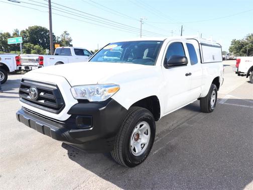 2022 Toyota Tacoma SR