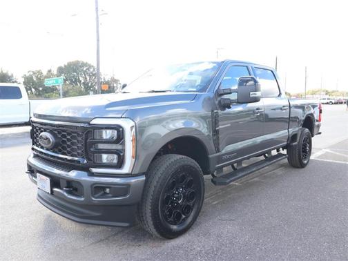 2026 Ford F-350 Lariat