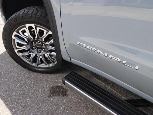 Thunderstorm Gray 2025 GMC Sierra 1500 Denali Ultimate