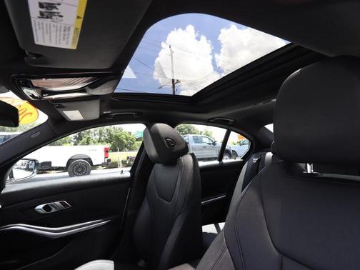 Alpine White 2020 BMW 330 330i