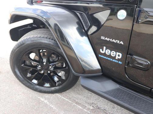 Black Clearcoat 2023 Jeep Wrangler 4xe Sahara