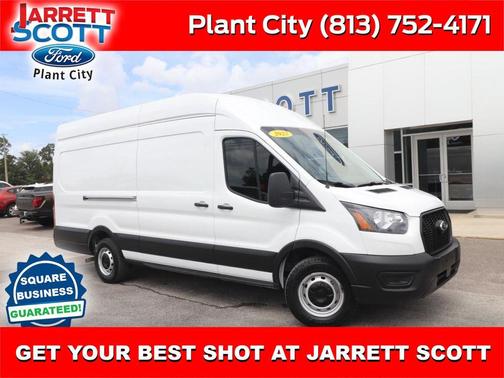 Oxford White 2023 Ford Transit-250 Base