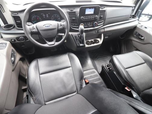 Oxford White 2023 Ford Transit-250 Base