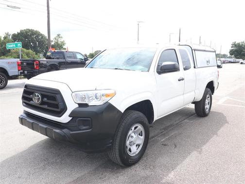 2022 Toyota Tacoma SR