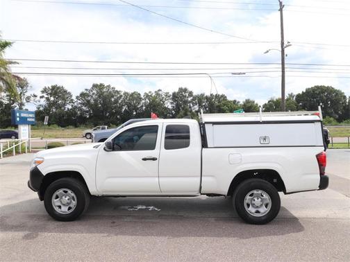 2022 Toyota Tacoma SR