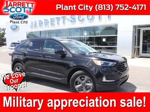 Agate Black Metallic 2023 Ford Edge SEL