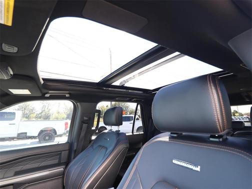 2023 Ford Expedition Platinum