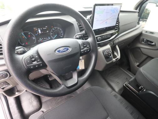 Oxford White 2023 Ford Transit-350 Base