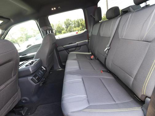 Rapid Red Metallic Tinted Clearcoat 2024 Ford F-150 STX