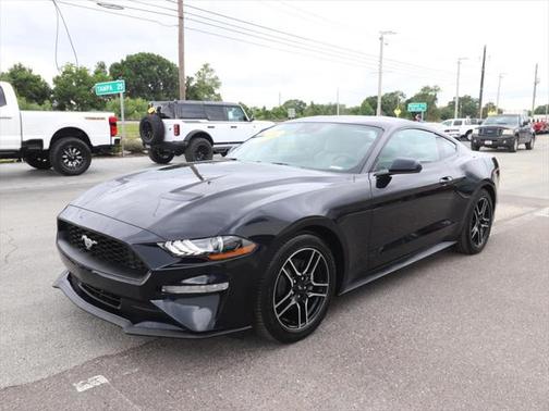 2021 Ford Mustang EcoBoost